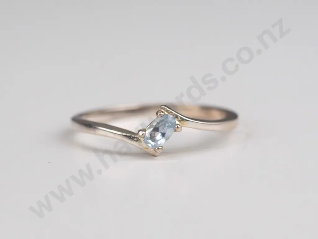 silver light blue stone ring stamped 925 Size T.5 Image 1++