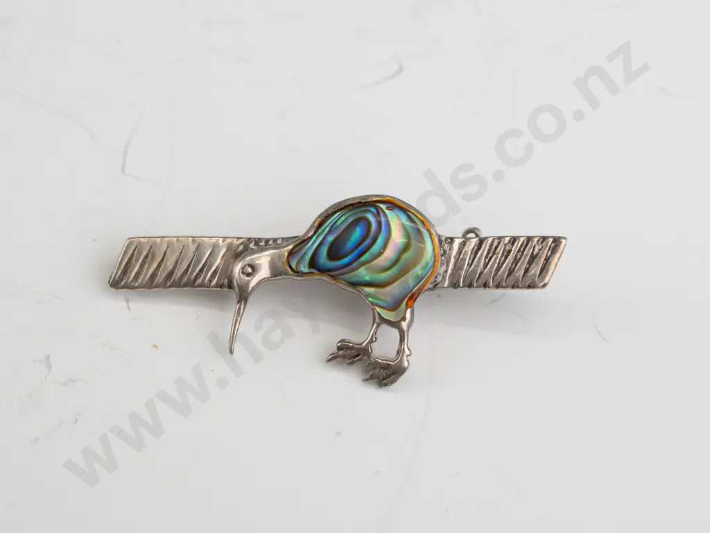 silver paua shell kiwi brooch stamped silver Image 1++