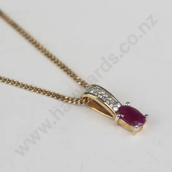 cz & garnet necklace stamped 9ct 2.9gm