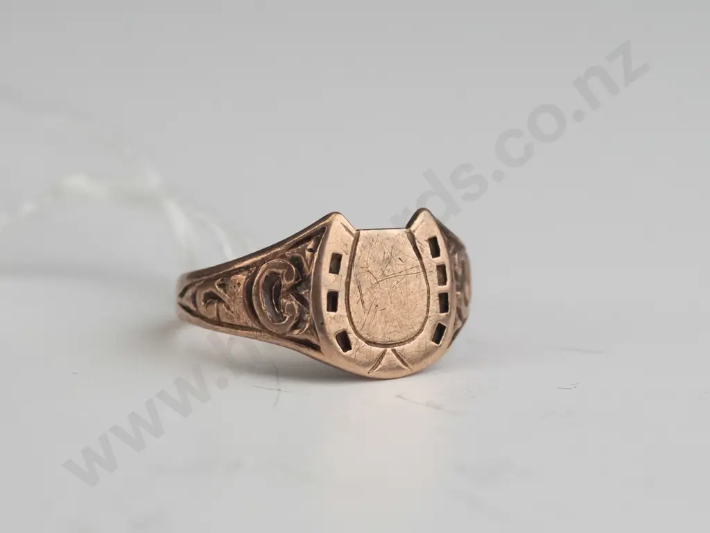 rose gold signet ring marked "9ct" Size R.5 4gm Image 1++