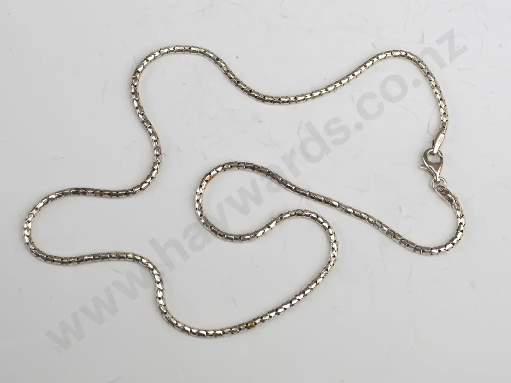 silver necklace stamped 925 Image 1++