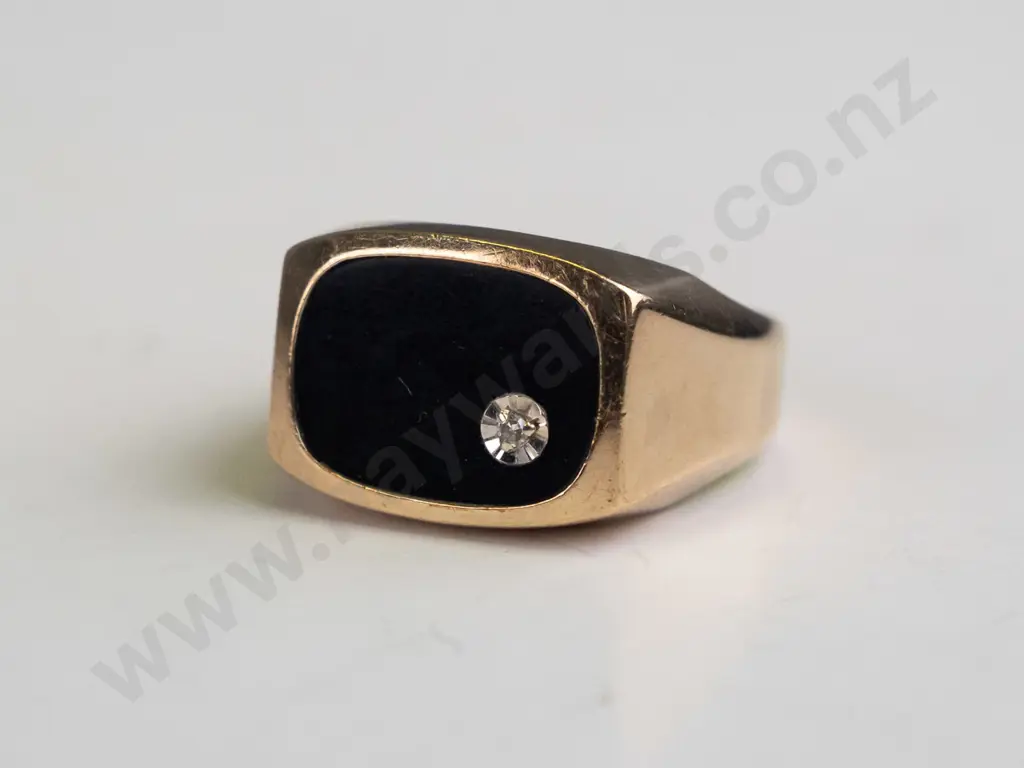 gents ring with cz stamped 375 5.53gm Size Q Image 1++