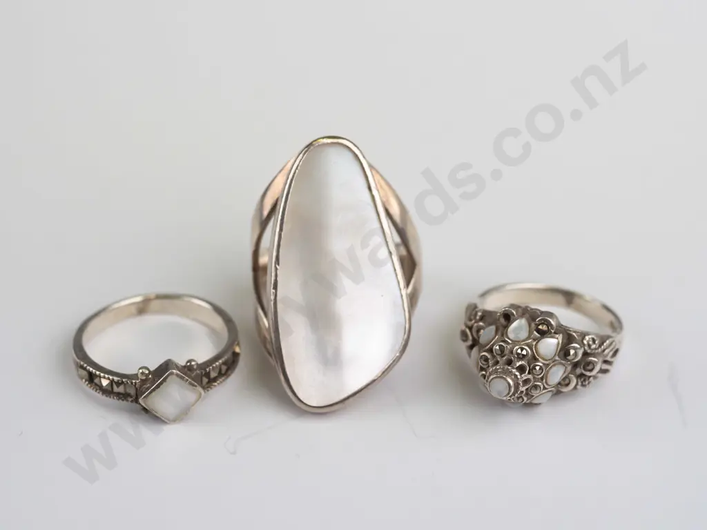 3x sterling silver rings with white stones Image 1++