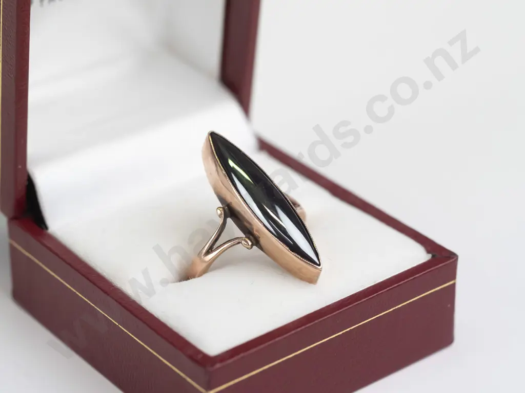 9ct marquis hematite ring 3.5gms Size N.5 Image 1++