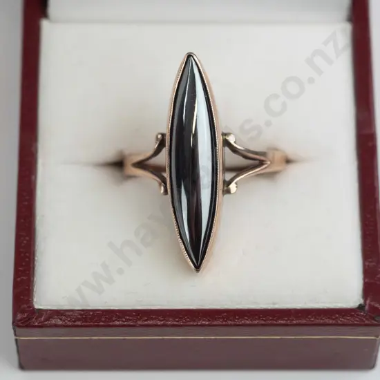 9ct marquis hematite ring 3.5gms Size N.5