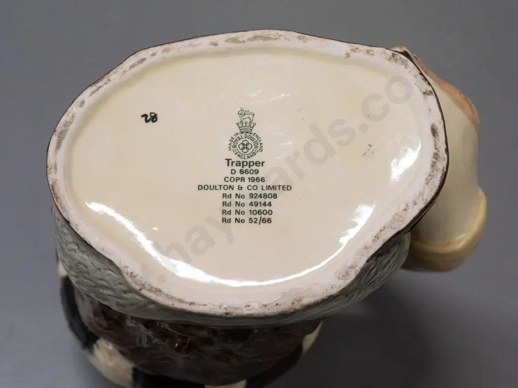 Royal Doulton "Trapper" character jug H-200 W-180 across handle Image 1++