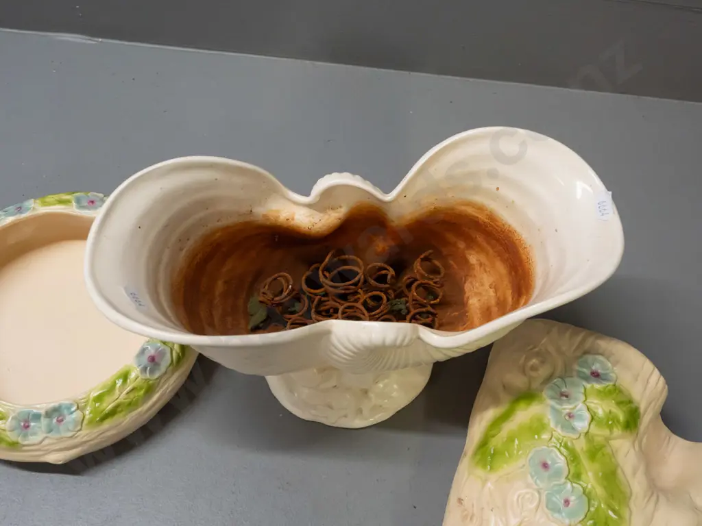 3 NZ pottery vases - Royal Oak float bowl with .540. mark and label and tree trunk wall pocket with .544. mark, and a Image 1++