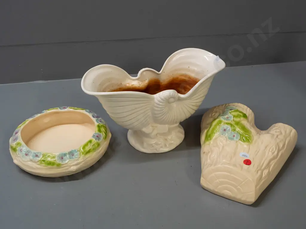 3 NZ pottery vases - Royal Oak float bowl with .540. mark and label and tree trunk wall pocket with .544. mark, and a Image 1++