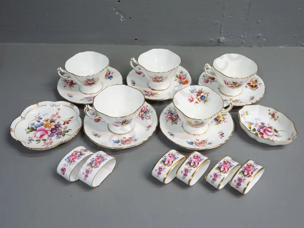 6 Hammerlsey cups & saucers, and Royal Crown Derby items - 2 dishes and 6 napkin rings with 2 slightly different styles Image 1++