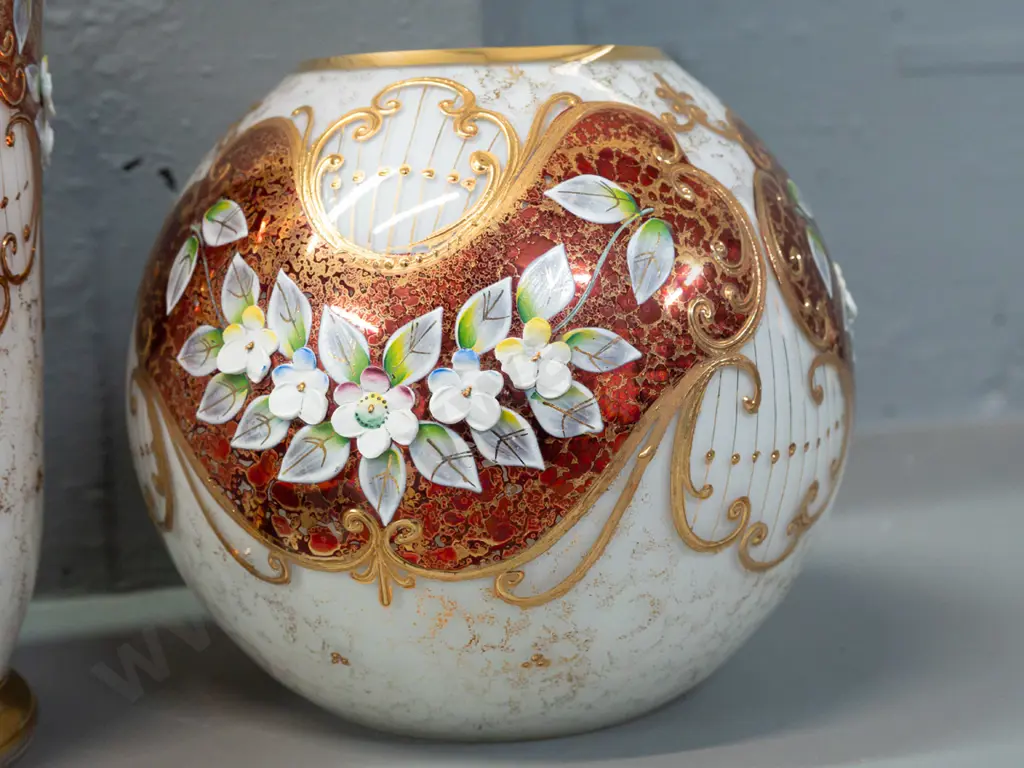 4 pieces of Bohemian glass, 3 in matching gilt and enamel over white, smaller bowl in light green over white - tall pair Image 1++