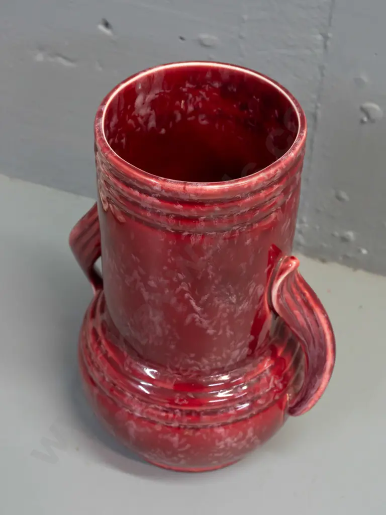 deco style Shorter England - ribbed design with applied twist handles, mottled dark red glaze H-220 Image 1++