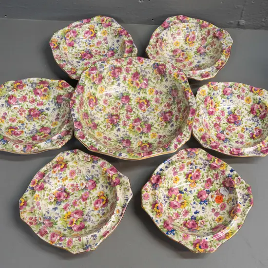 Royal Winton Summertime sweet set with 1 large and 6 small bowls - larger is D-230.