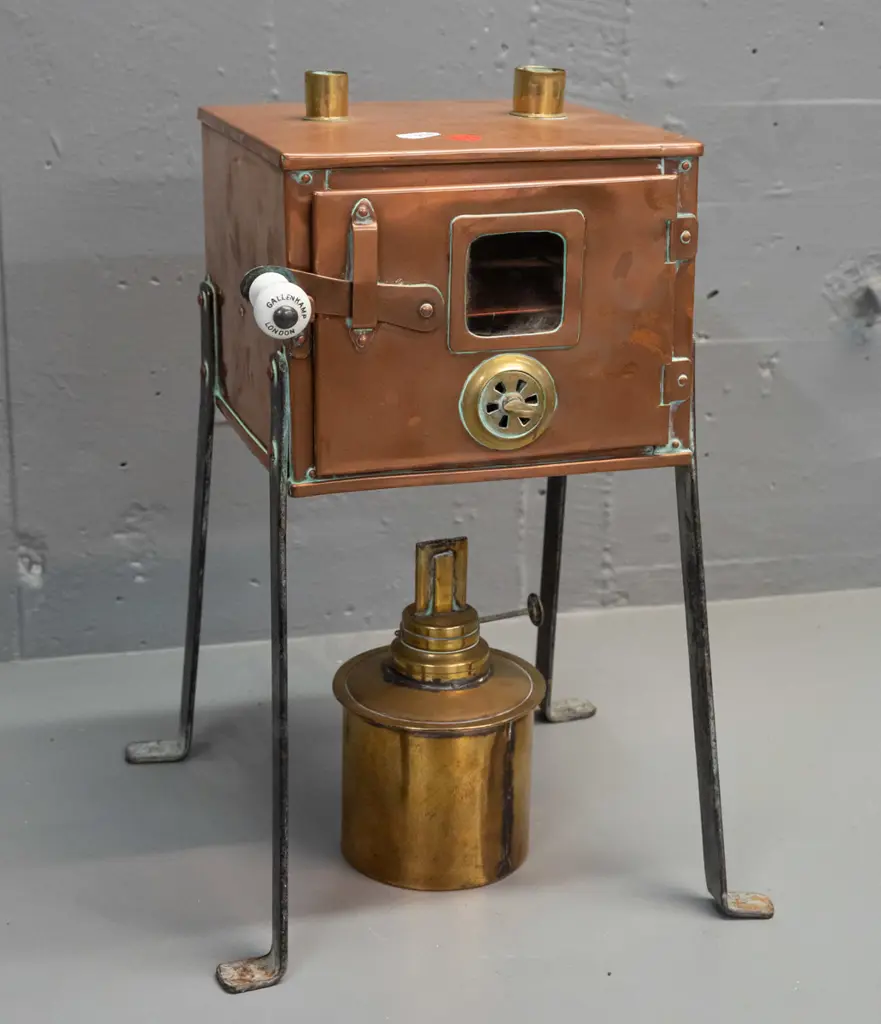 vintage Gallenkamp London copper laboratory drying oven / incubator with copper body, brass fittings, wrought iron legs, Image 1++