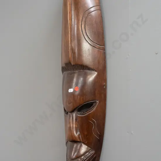 carved wood (Pacific Islands style?) wall hanging wall mask H-790
