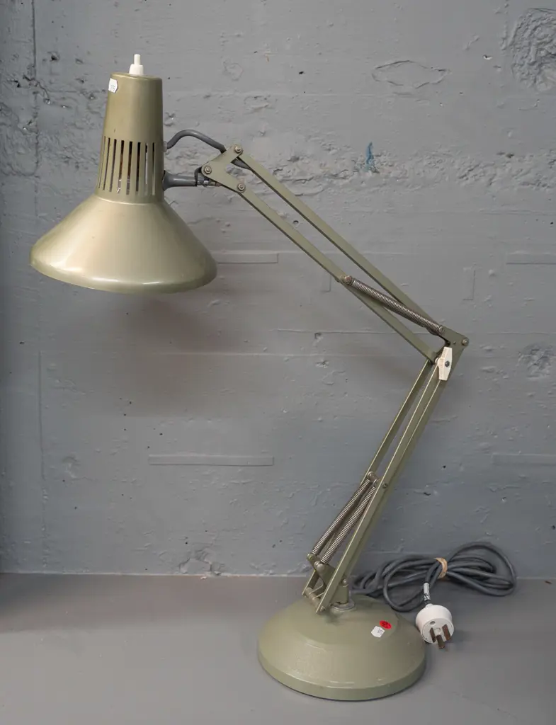 Superlux / Gartner Auckland anglepoise table lamp - shade D-190 Image 1++
