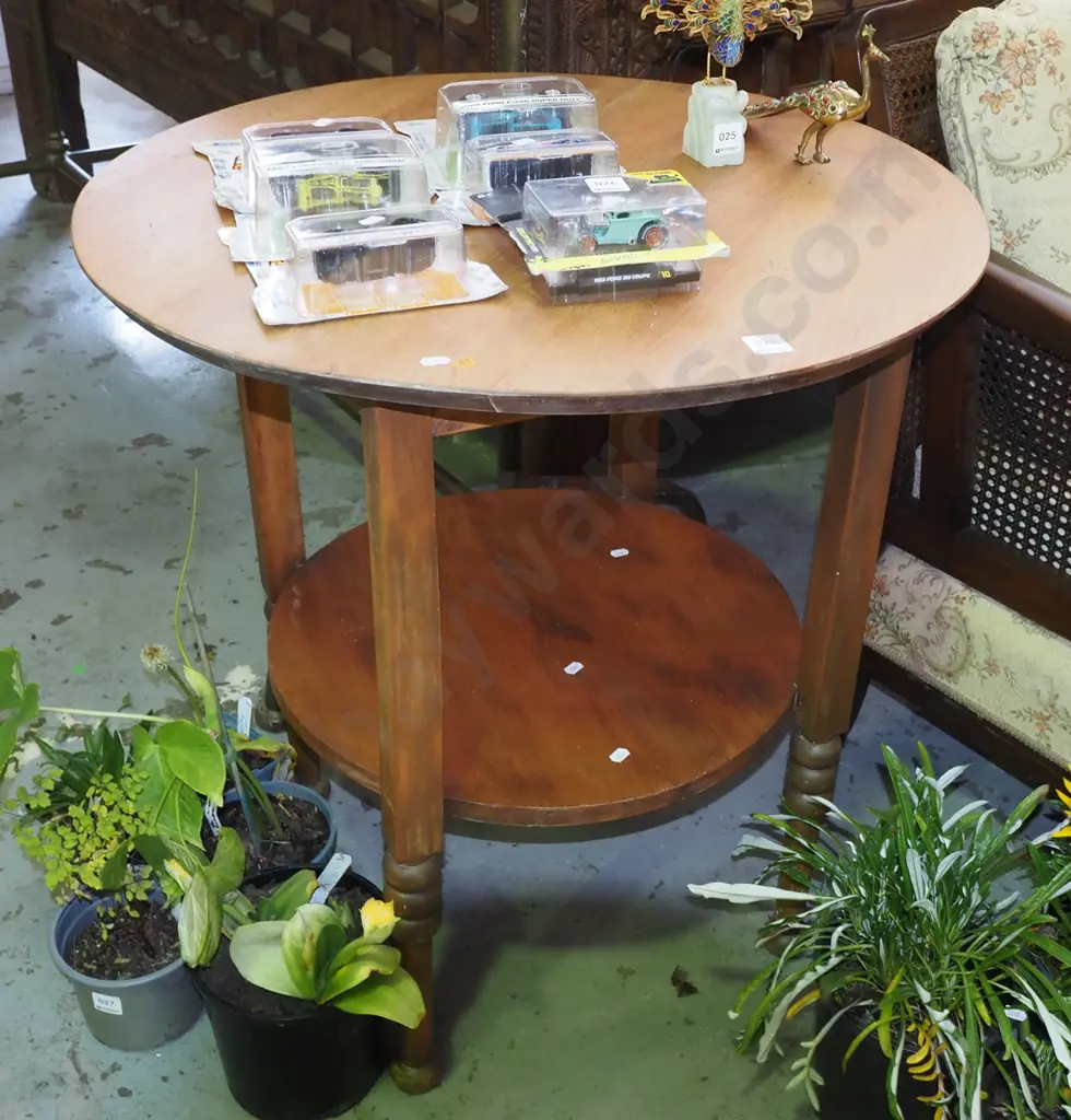 2 tier circular solid wood lamp table H720 Diam680 Image 1++