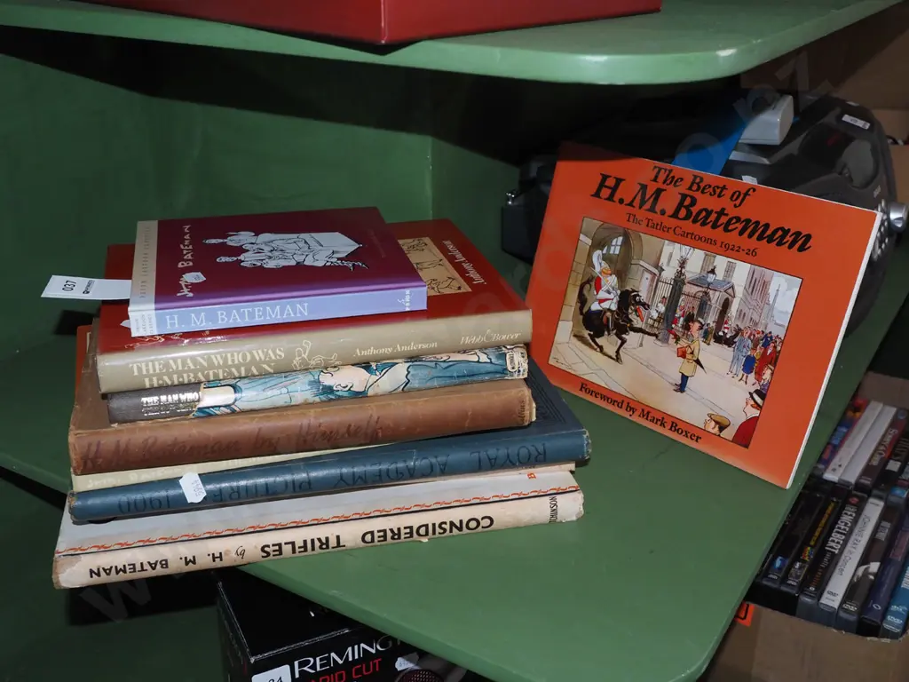 various books Image 1++