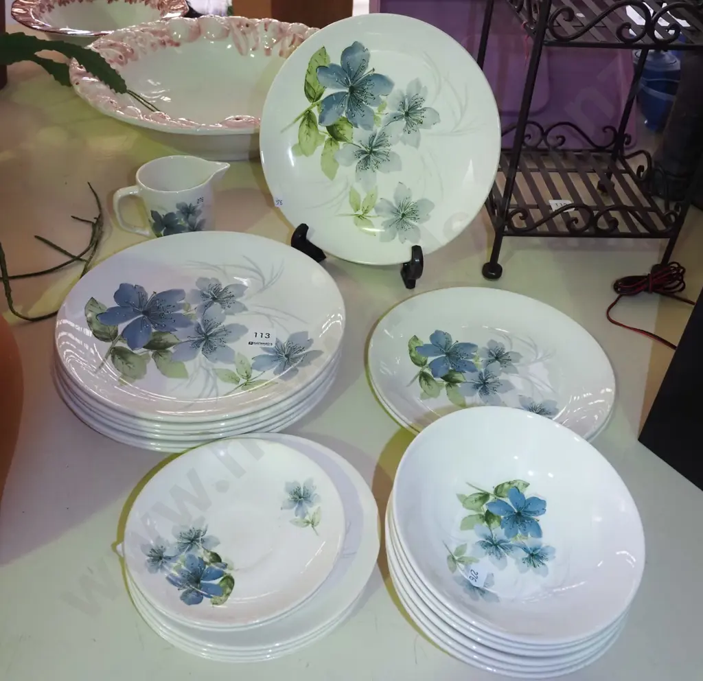 Crown Lynn Sapphire plates, bowls, creamer Image 1++