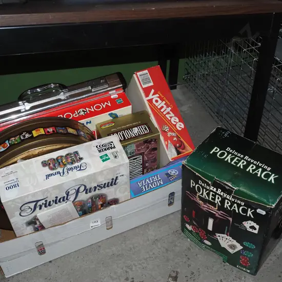 Delux Revolving poker rack, box of games