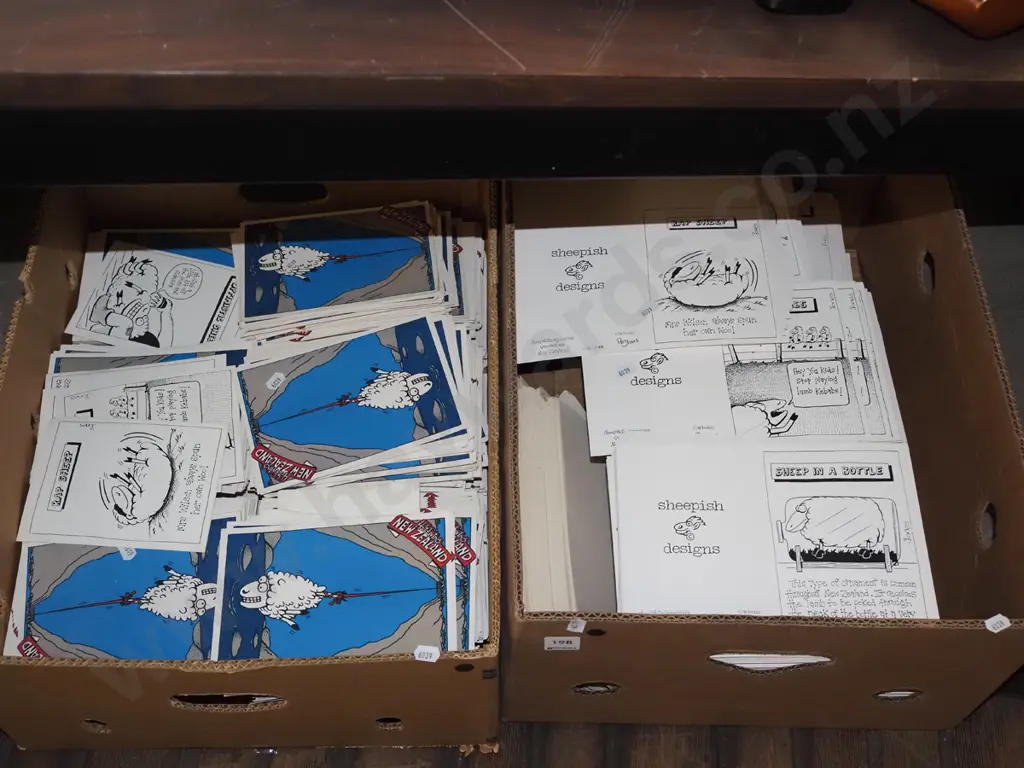 2x boxes of NZ sheep designs greeting cards and postcards Image 1++