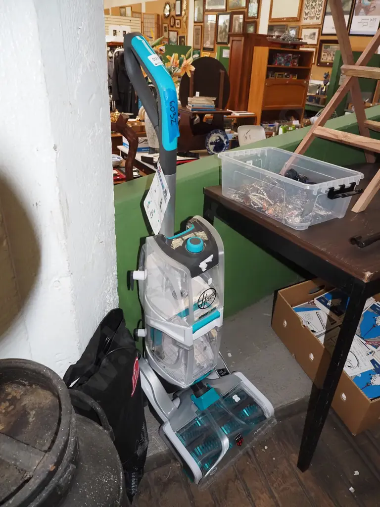 Hoover Smart Wash carpet cleaner Image 1++