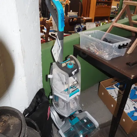 Hoover Smart Wash carpet cleaner