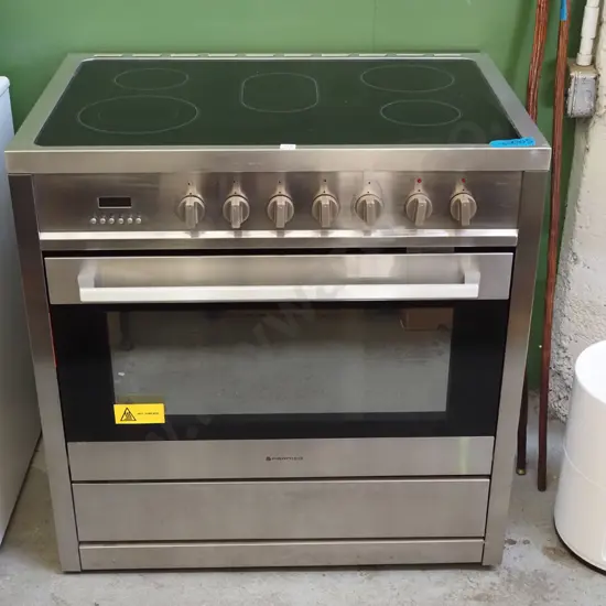 as new Parmco oven with electric hobs, fanbake oven H920 W900 D600