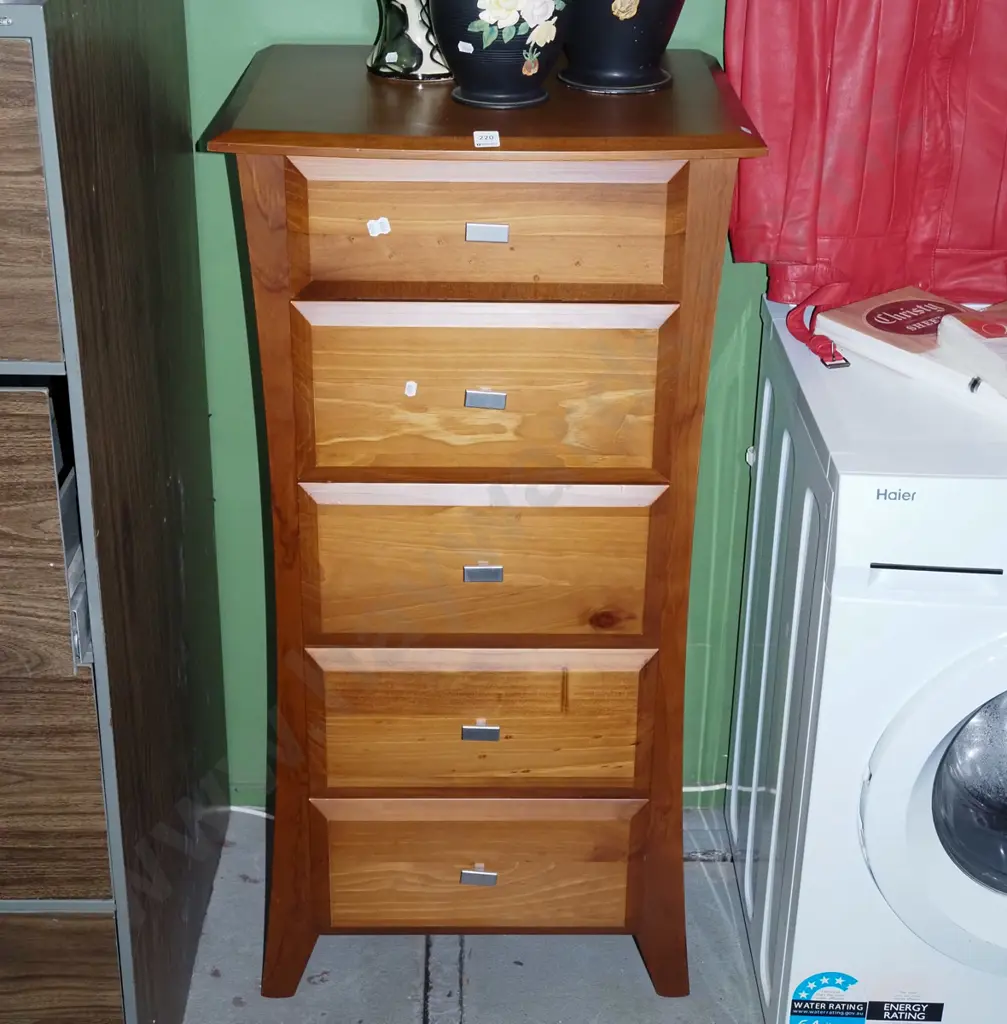 solid pine 5 drawer tall boy H1175 W570 D440 Image 1++