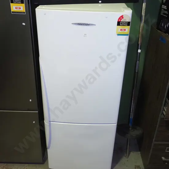F&P fridge/freezer H1600 W635 D650