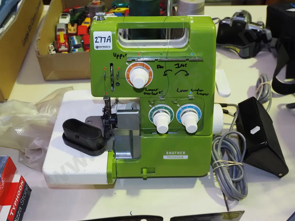 Brother overlocker sewing machine Image 1++