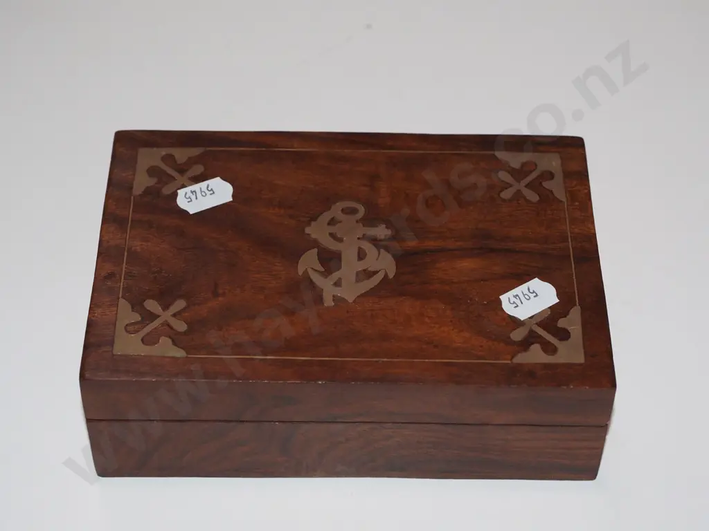 tray of wristwatches & part watches Image 1++