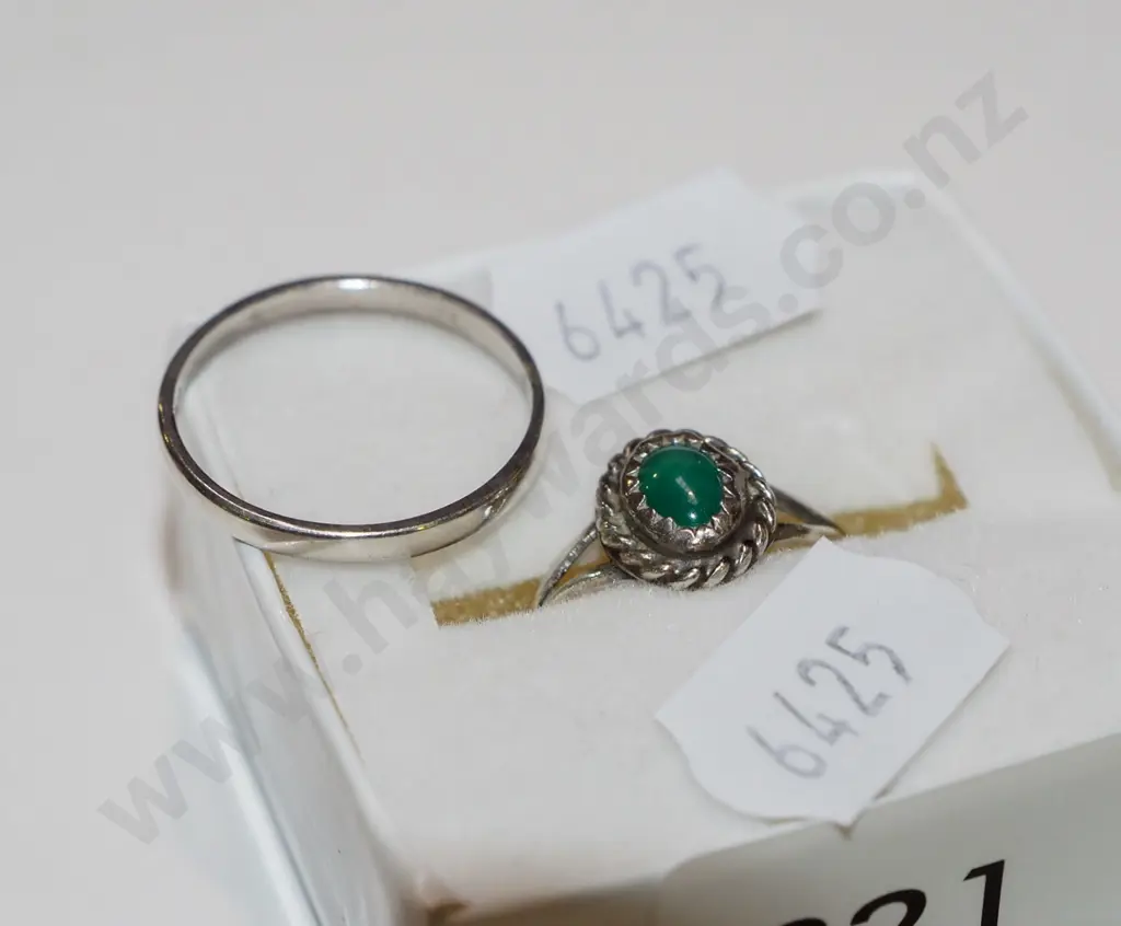 2x sterlings silver rings Image 1++