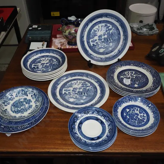 willow pattern plates, bowls, saucers