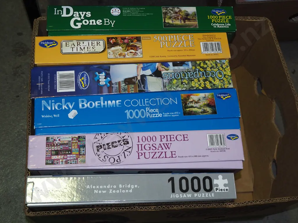 box of puzzles Image 1++