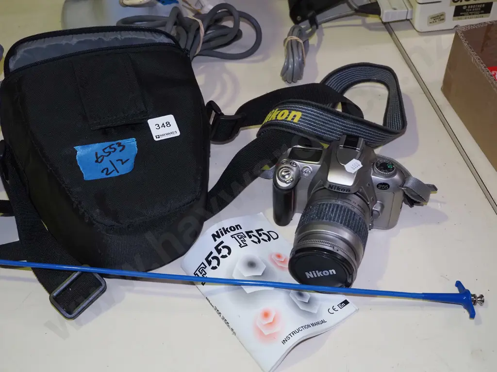 Nikon F55 35mm film camera and bag Image 1++