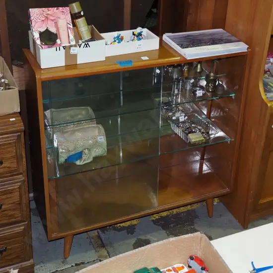 mid-century mahogany china cabinet H-900 W-910 D-280