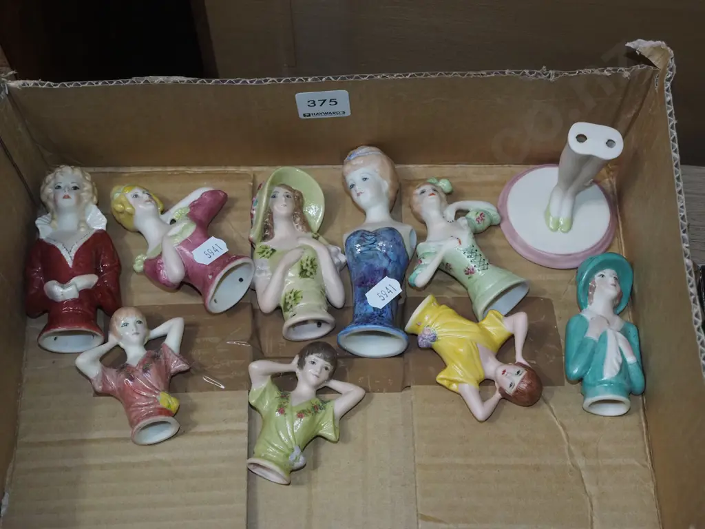 box of half dolls Image 1++