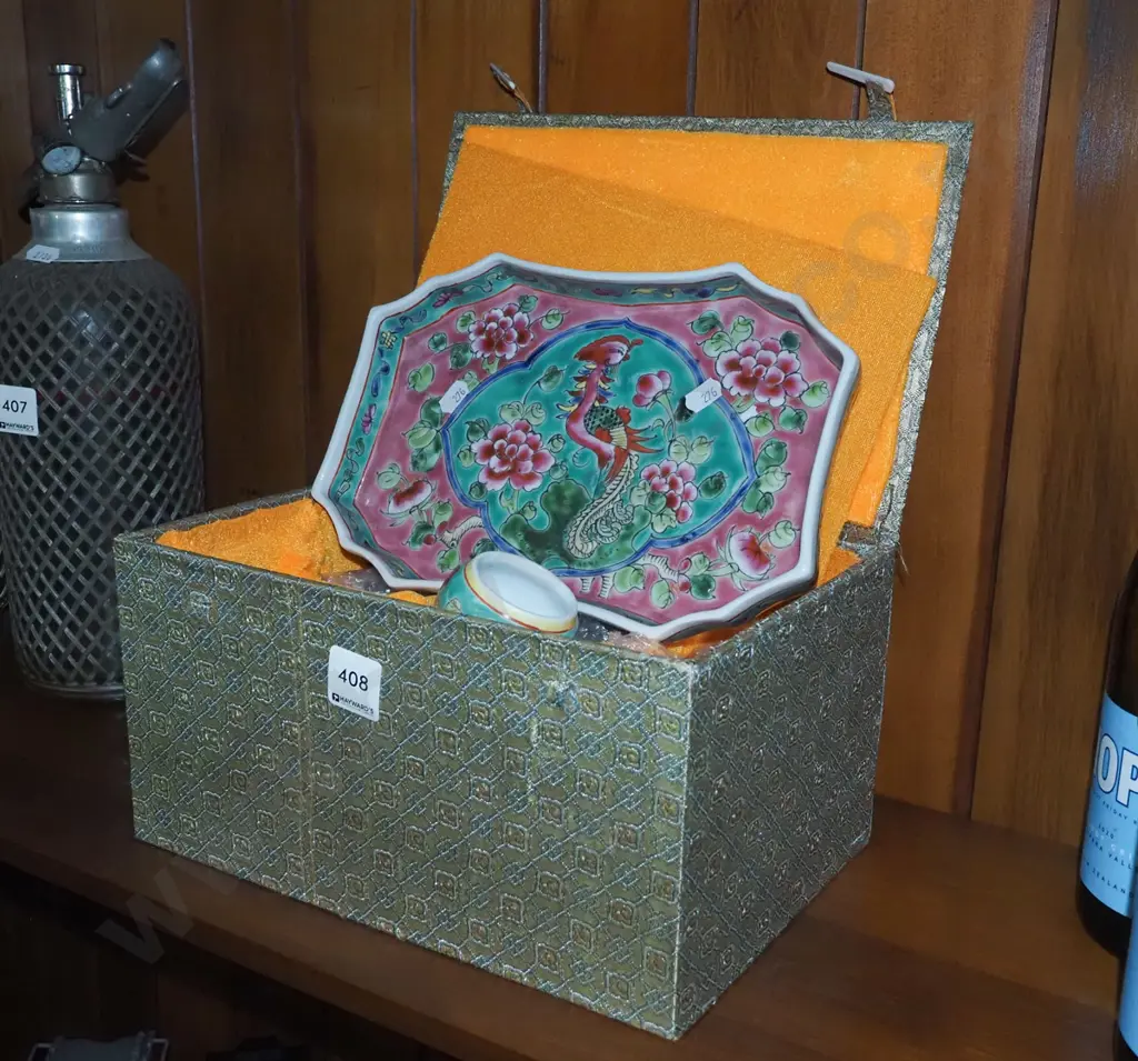 asian cased serving dish and lidded canisters Image 1++