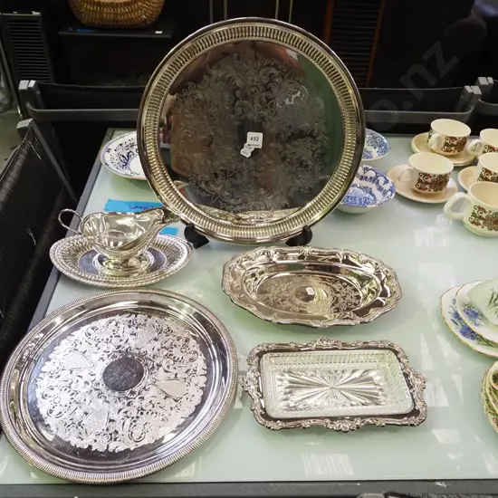 plated trays, gravy boat Tray Diam370