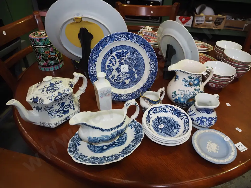 jasperware pin dishes, willow plate, jugs etc Image 1++