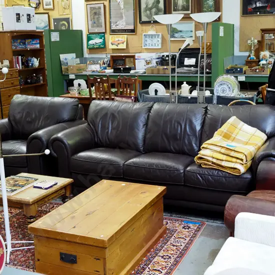 Leatherworld brown leather rolled arm 2 piece lounge suite - 3 seater, single armchair - very good condition