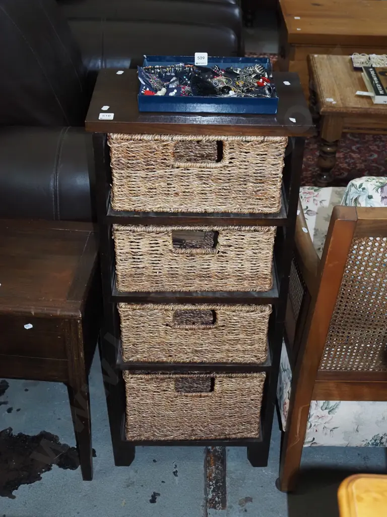 set of shelves with 4 seagrass baskets H940 W4 D250 Image 1++