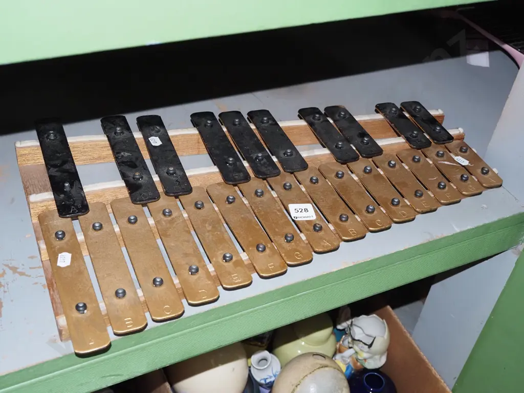 25-note glockenspiel Image 1++