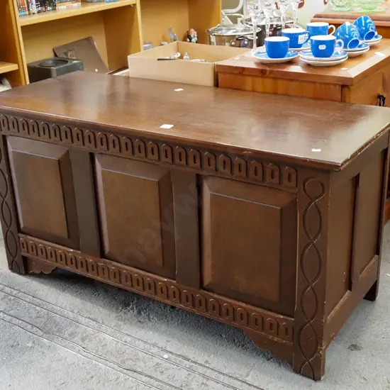 mahogany blanket box with carved front, 3 bevelled edge panels H540 W1070 D430