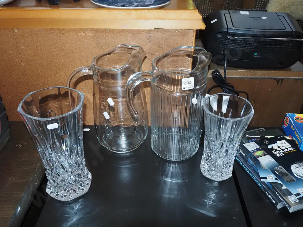 2x water jugs, 2x cut crystal vases Image 1++