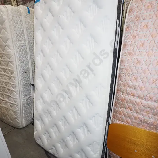 king single with bed with pop up trundler base