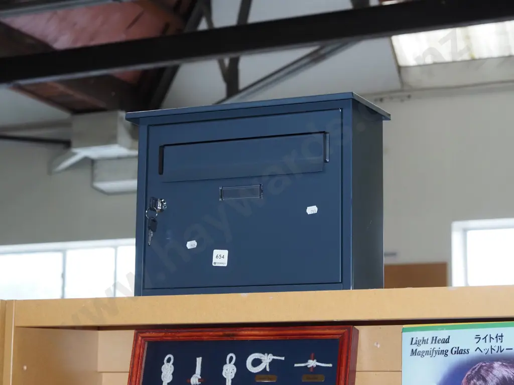 as new lockable letterbox Image 1++