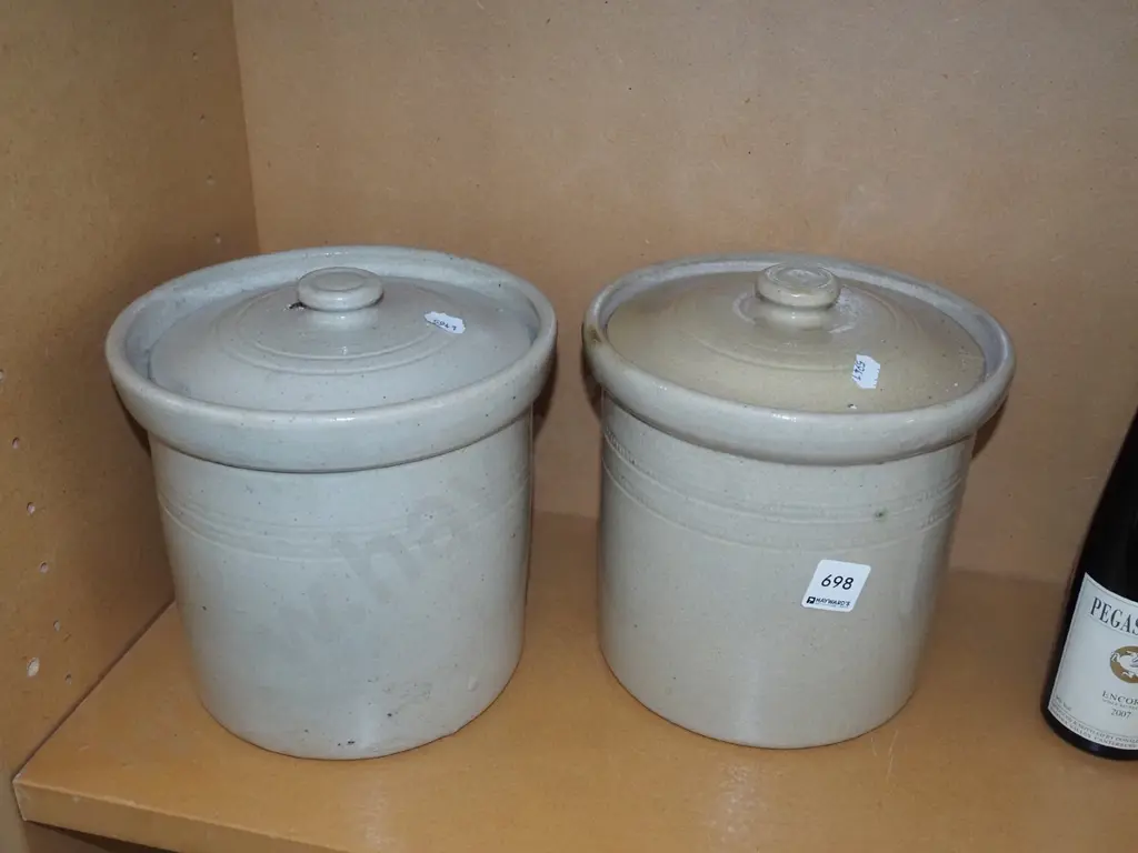 2x stoneware lidded crocks H210 Image 1++