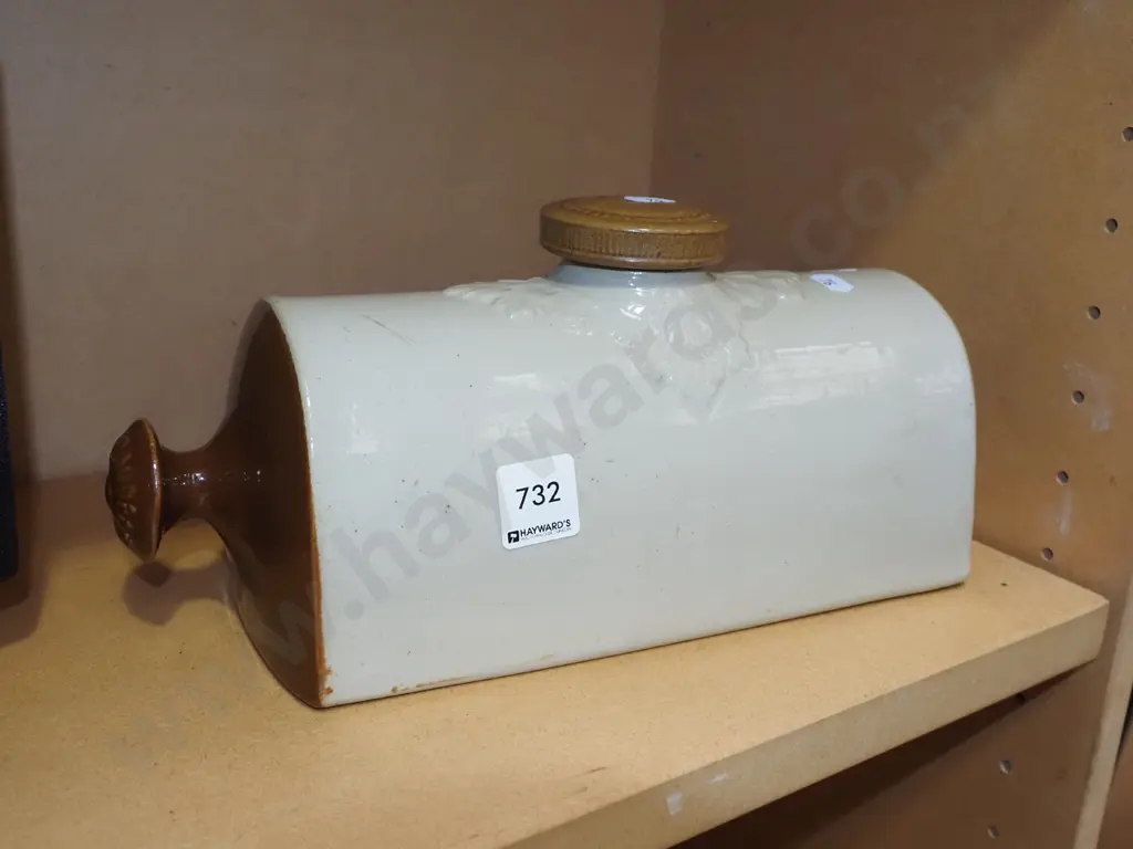 stoneware hot water bottle Image 1++