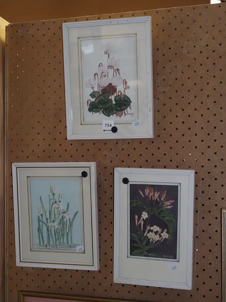 3x framed watercolours - flowers - black dots Image 1++